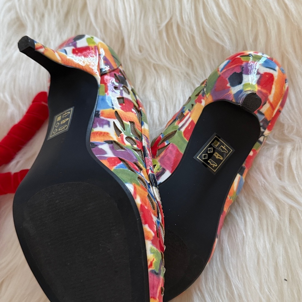 J. Renee Winsett Rainbow Abstract floral Kitten Heels🔥 - Picture 11 of 11